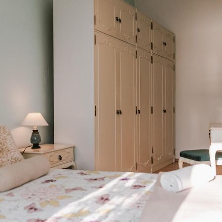 Arya Apartment ชิเบนิก ภายนอก รูปภาพ